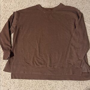 Terra & Sky Women's Brown Crewneck Top